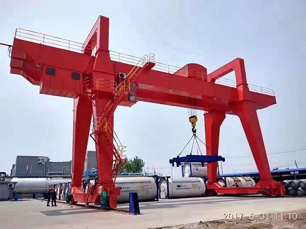 Qingdao Metro Crane Project